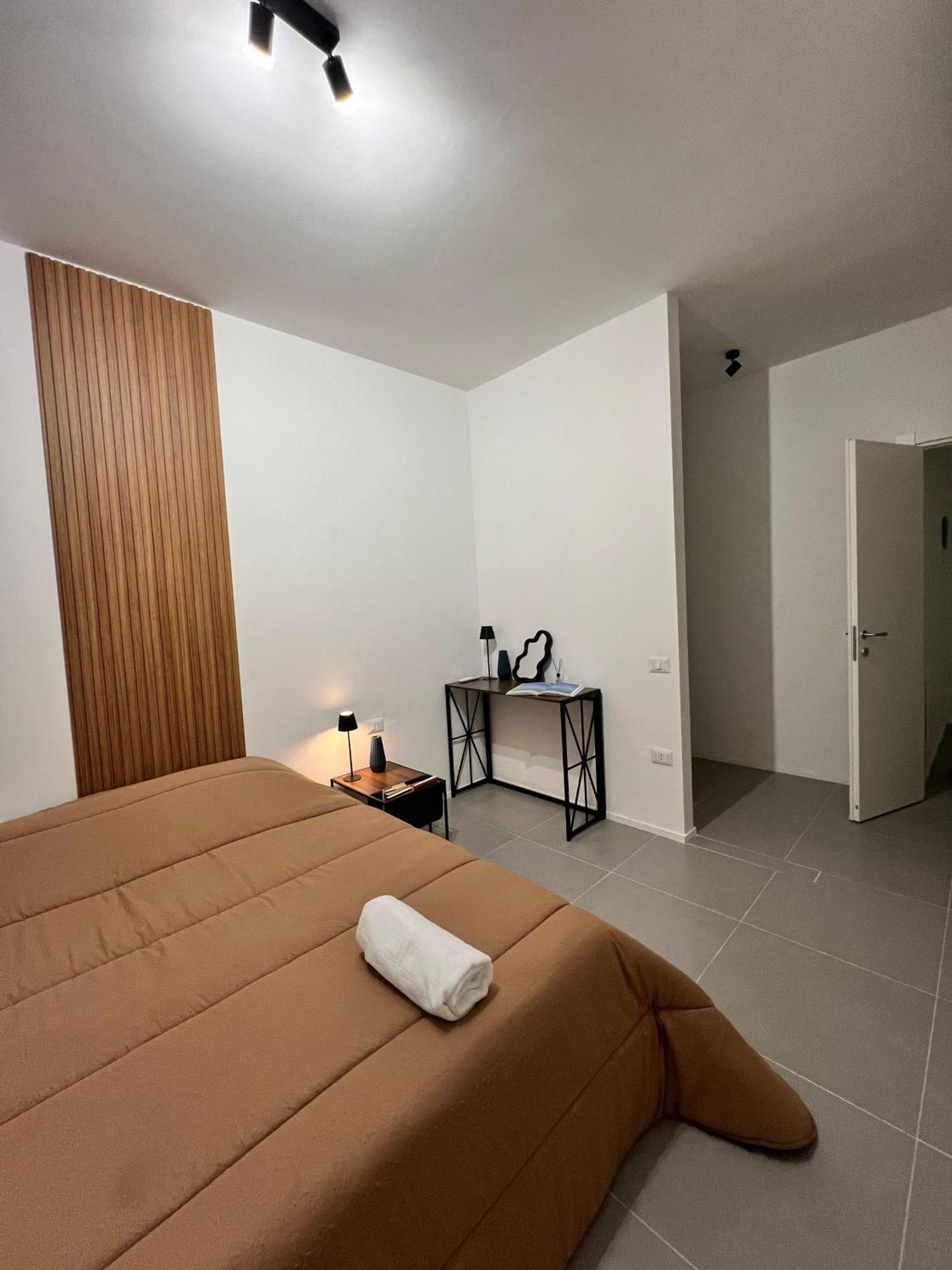 Room 12 Milano Luaran gambar